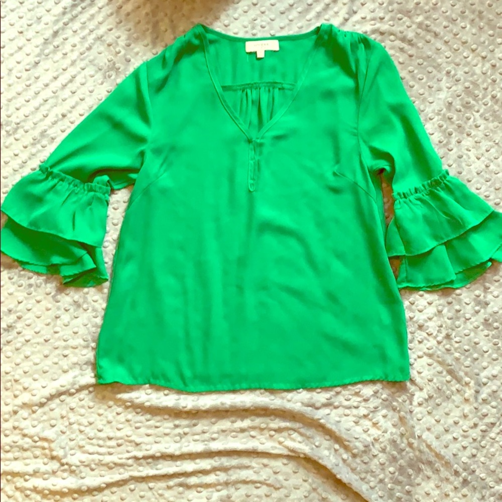 Kelly green 3/4 sleeve dressy top